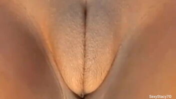 Stacy’s juicy and sexy solo performance on xnxx